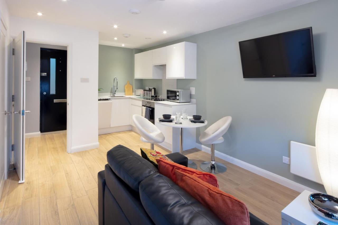Alison Court Apartment Bristol Bagian luar foto