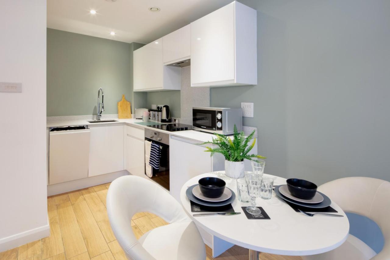 Alison Court Apartment Bristol Bagian luar foto