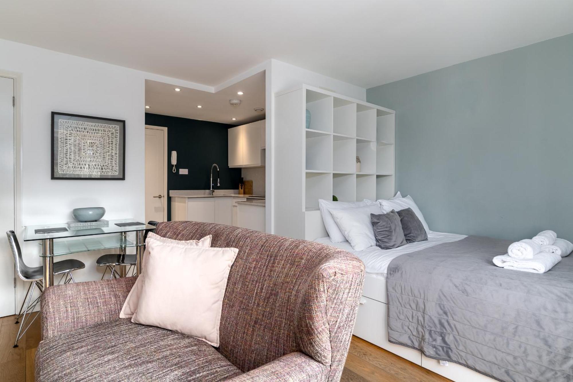 Alison Court Apartment Bristol Bagian luar foto